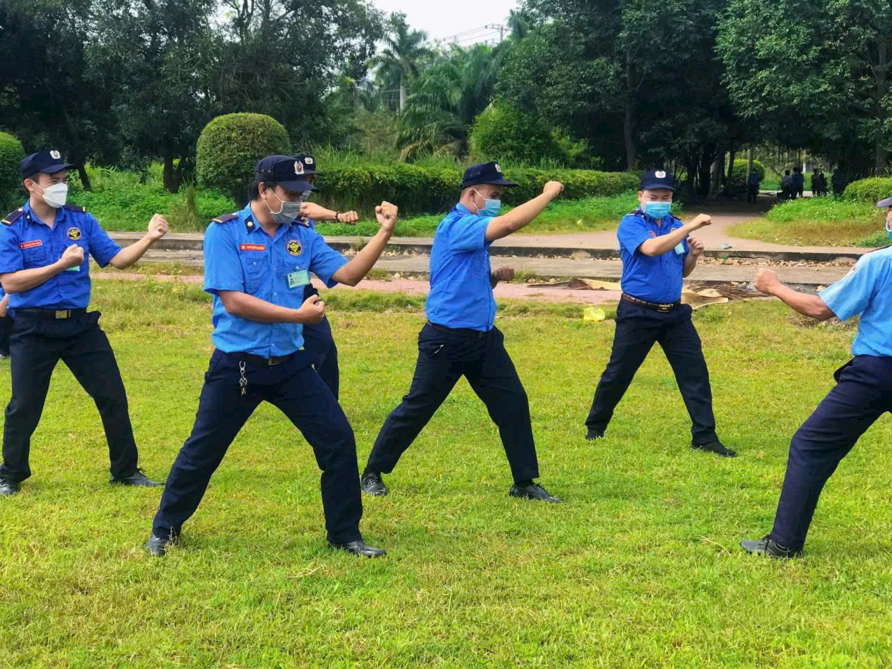 Huấn luyện nghiệp vụ